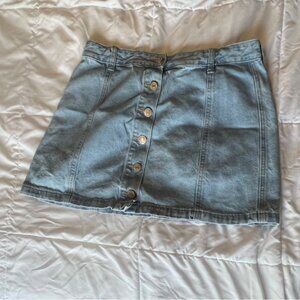 Short Jean skirt